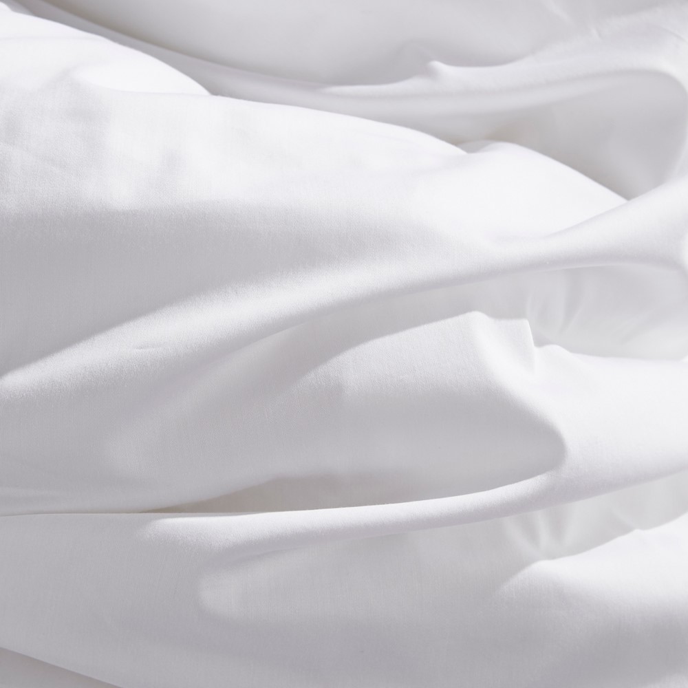 Donna Karan Silk Indulgence Bed Sheet in White